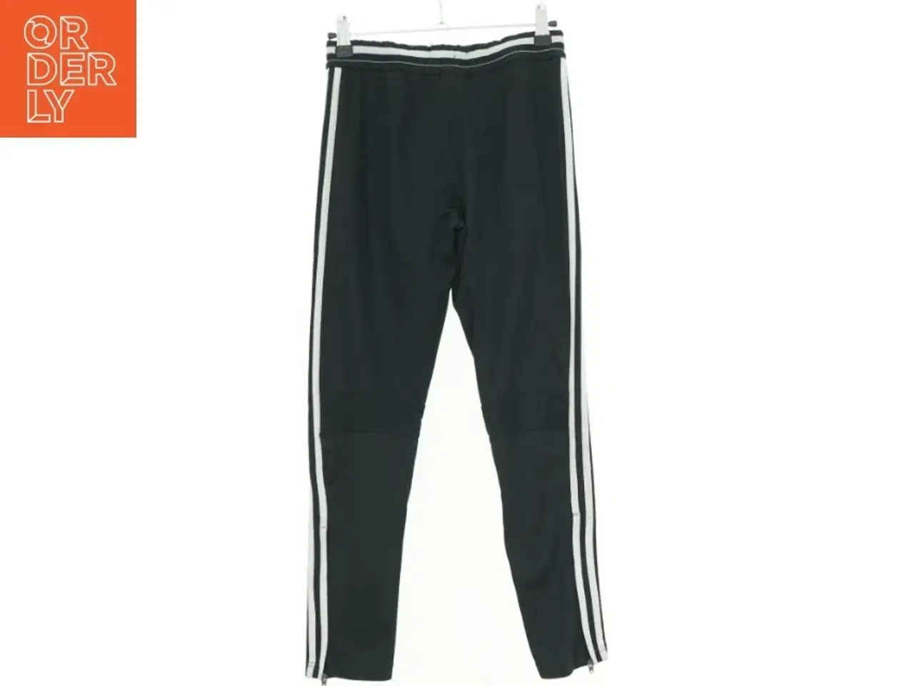 Billede 2 - Adidas træningsbukser (str. 140 cm)