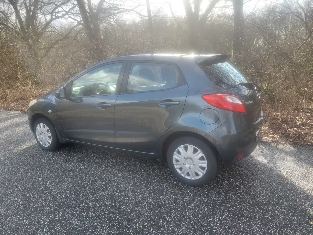 Billede 2 - Mazda 2 1,3 Takara Edition 5d