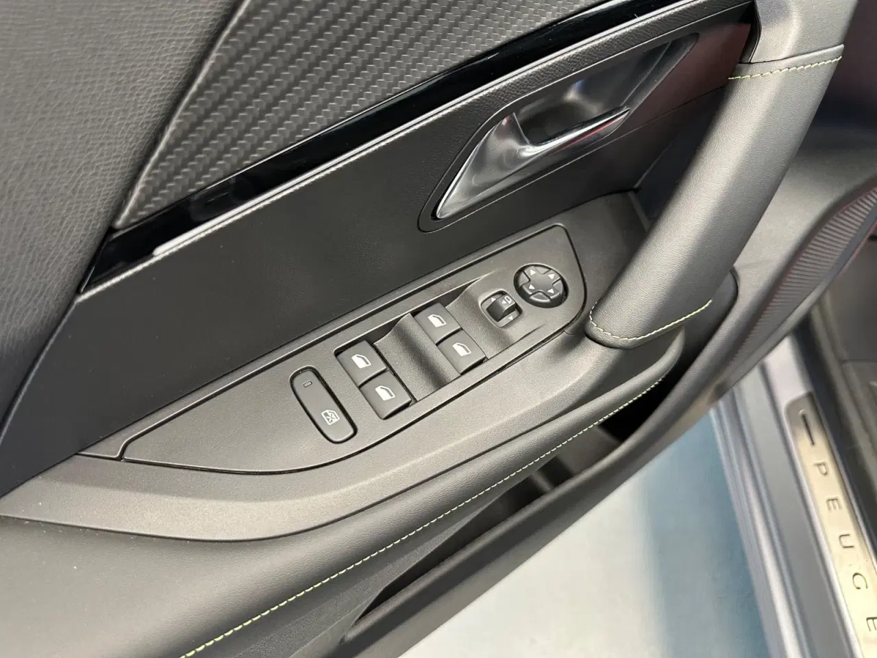 Billede 14 - Peugeot e-2008 50 GT