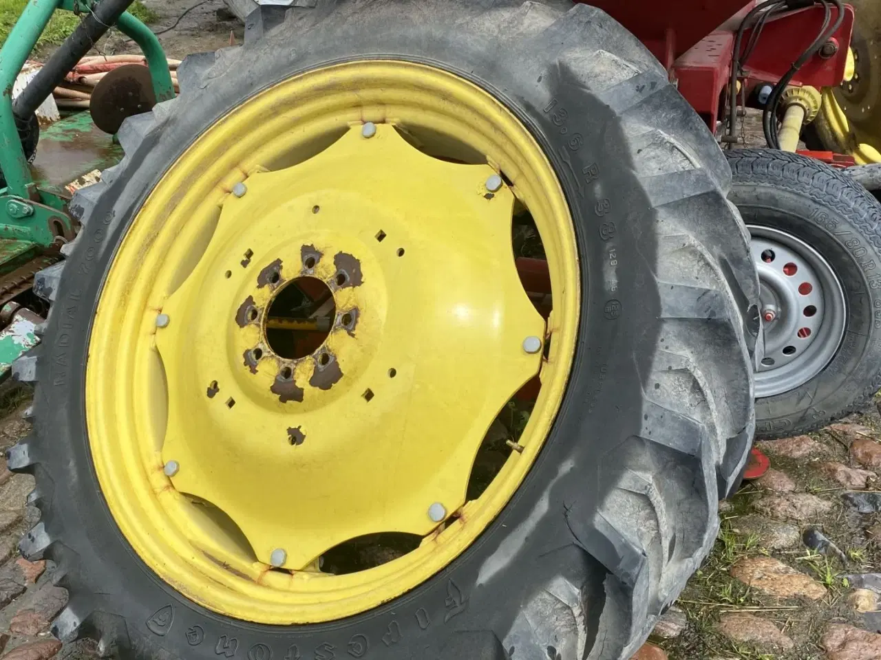 Billede 3 - Firestone 13.6 R38