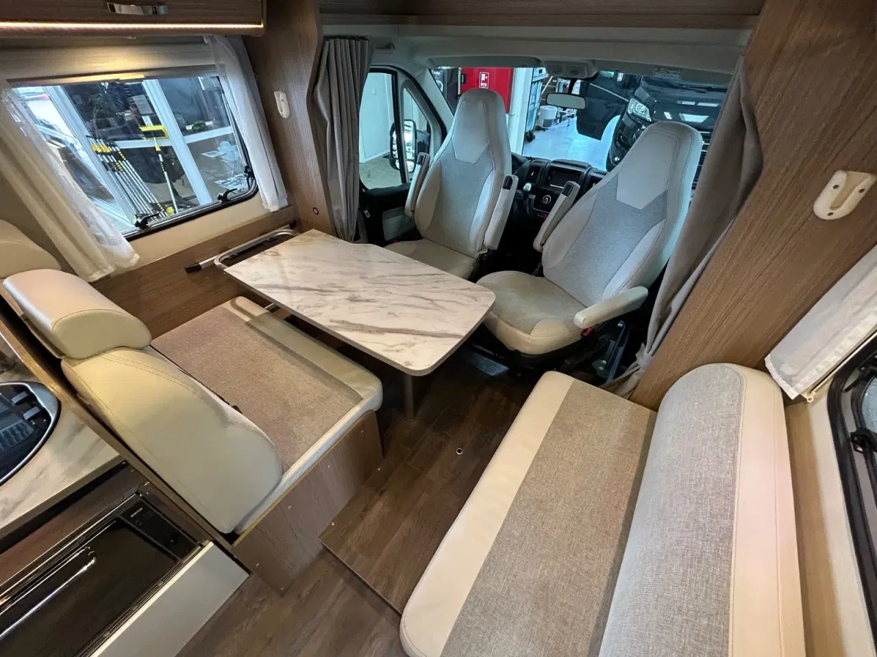 Billede 9 - Fiat Carado 2,3 MJT T348 aut.