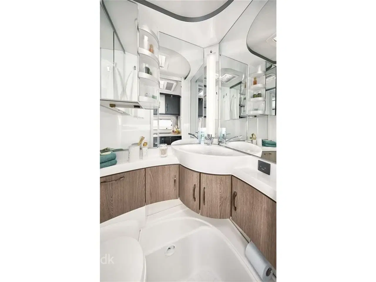 Billede 11 - 2026 - Hobby On Tour 460 DL