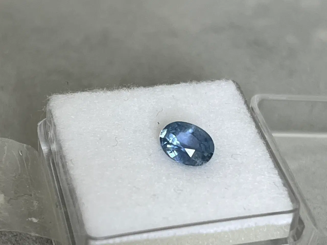 Billede 4 - Naturlig blå safir 1,26 ct – ubehandlet – ICA-cert