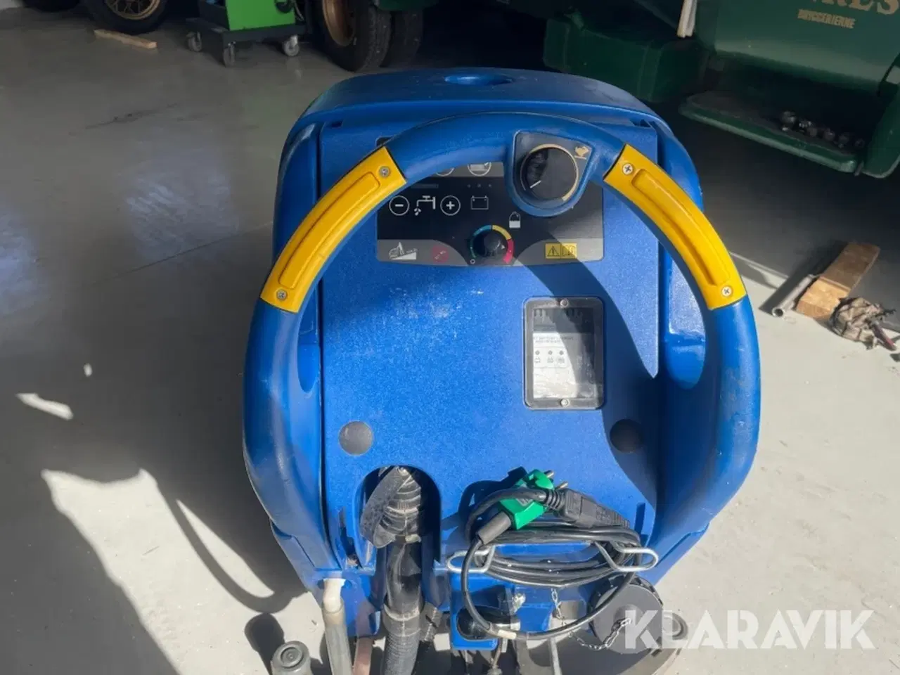 Billede 8 - Gulvvaskemaskine Nilfisk Scrubtec 651 BCL