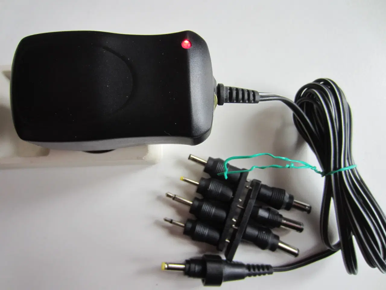 Billede 1 - Universal Strømforsyning MW3N06GS med trinvis