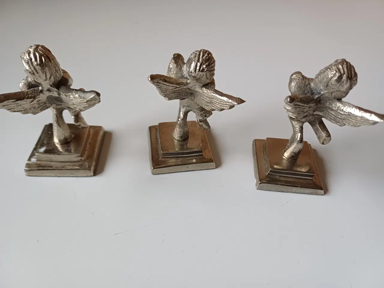 Billede 2 - Englefigurer i metal - sæt 3 stk.