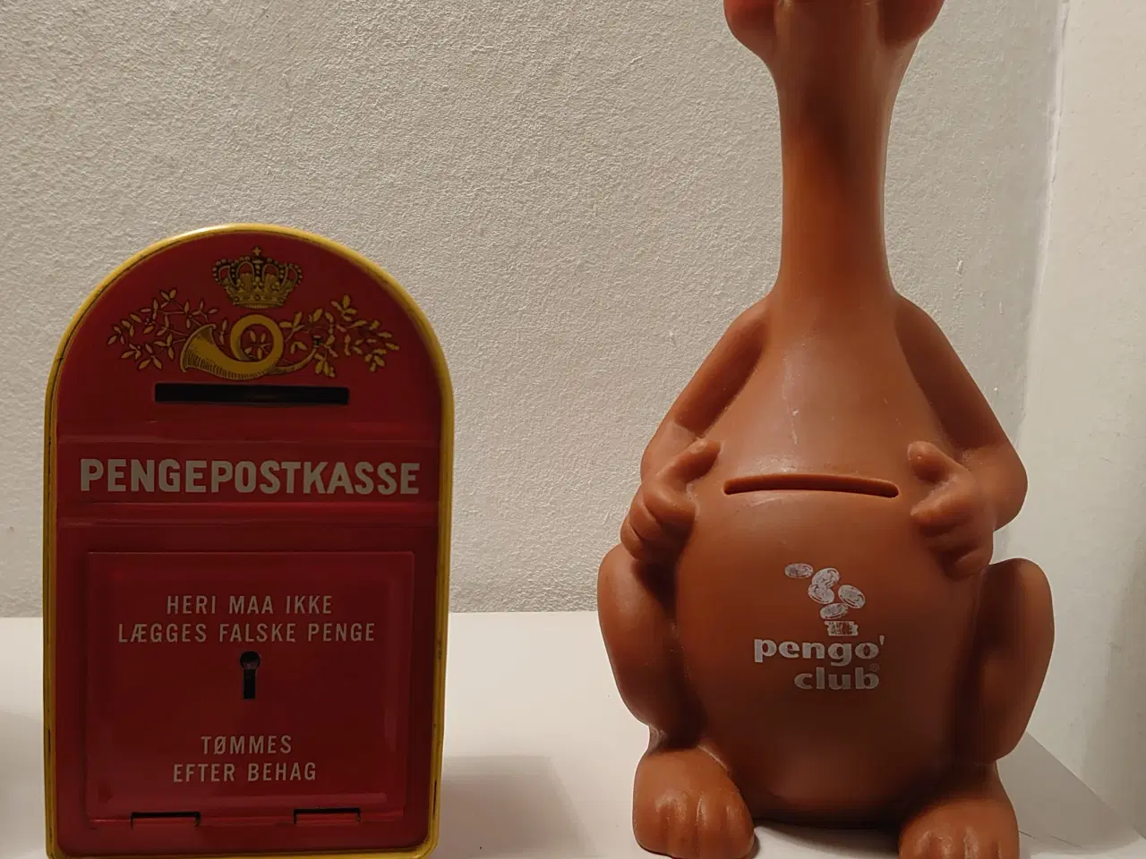 Billede 3 - 8 stk vintage sparebøsser sælges samlet.