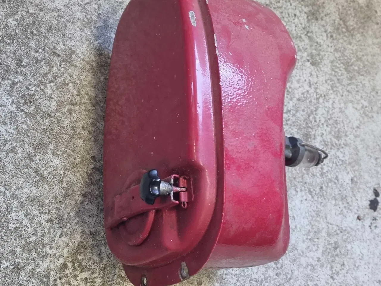 Billede 2 - Vespa scooter benzintank