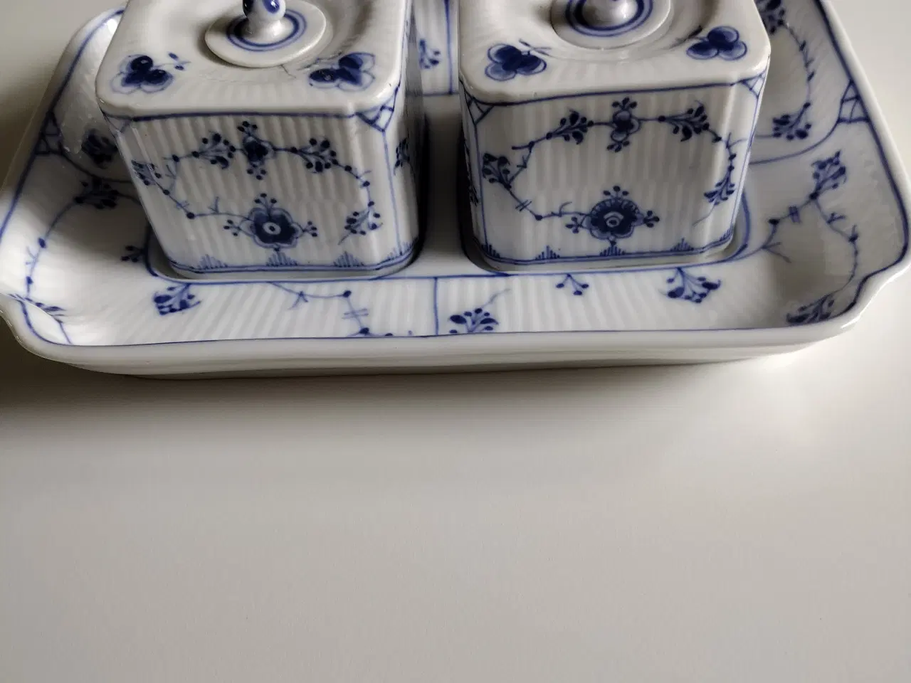 Billede 1 - Gammel Kongelig Porcelæn skrivesæt