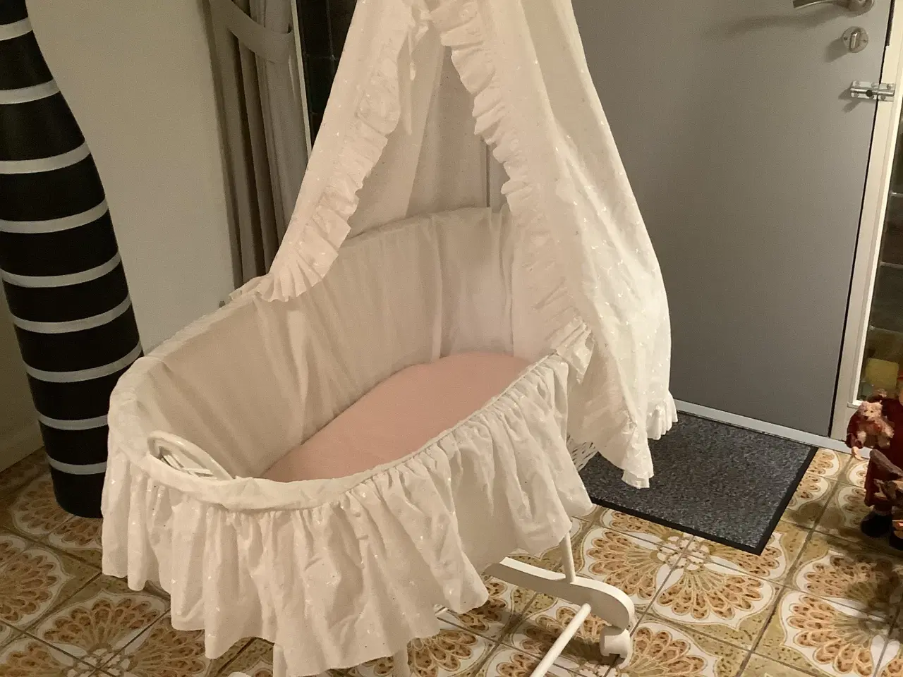 Billede 2 - Kurvevugge med himmel