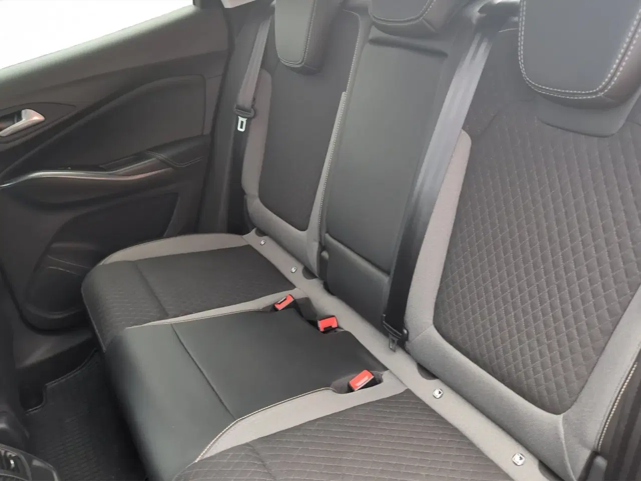 Billede 15 - Opel Grandland X 1,6 Hybrid Cosmo Prestige aut.