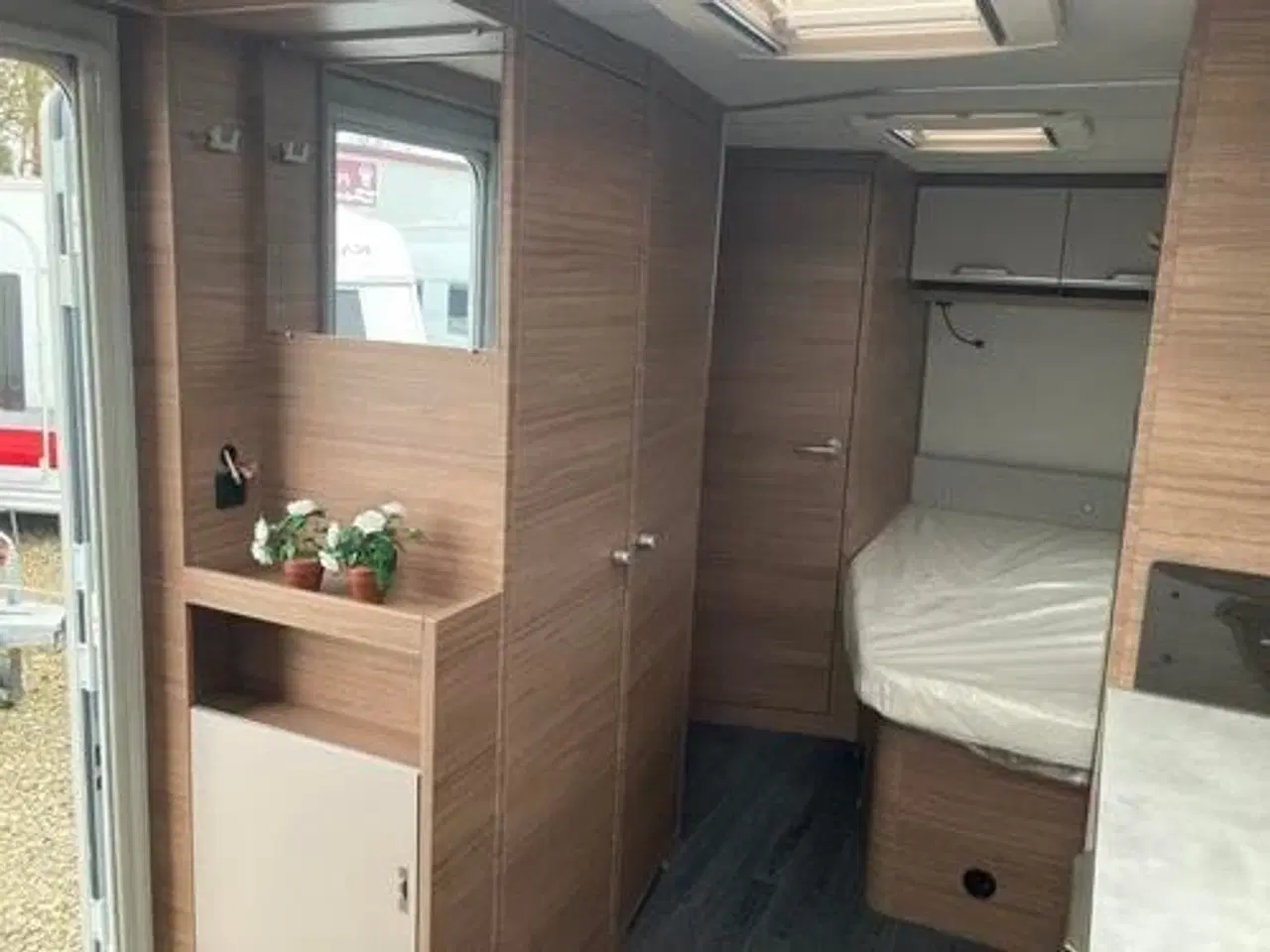 Billede 5 - Knaus Sport 500 UF - EFTERÅRSTILBUD  Spar 19.005 NU 229.995.-