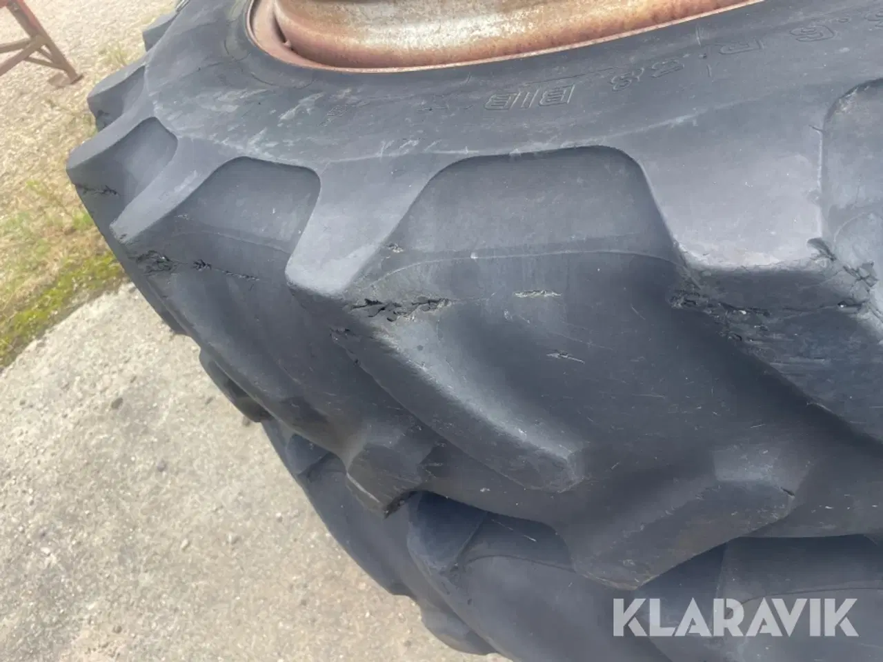 Billede 9 - Tvillingehjul Michelin 13.6R38