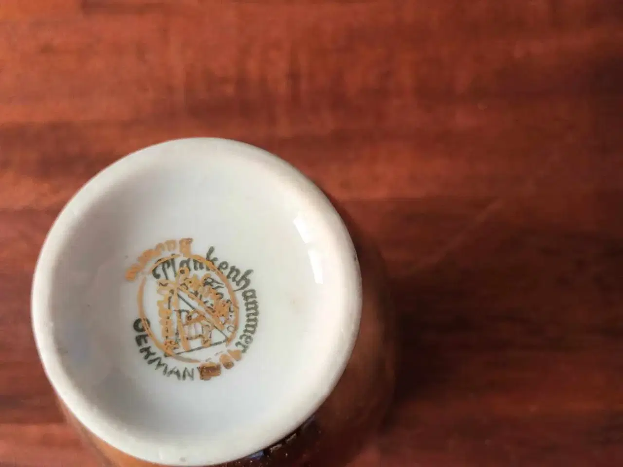 Billede 2 - Pæn lille vase i porcelæn