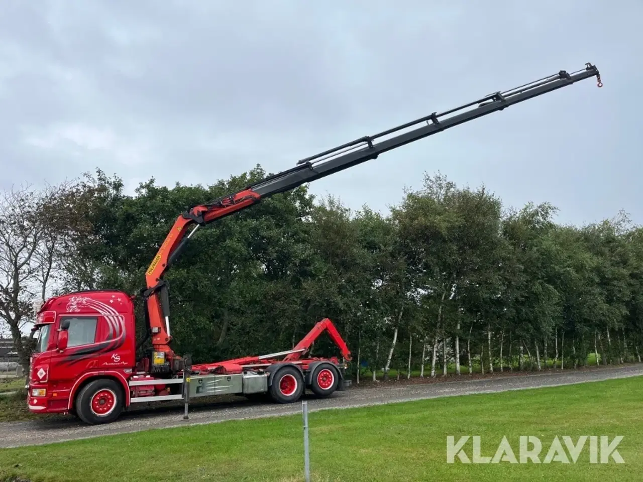 Billede 2 - Lastbil Scania P400 6x2 med kran og kroghejs