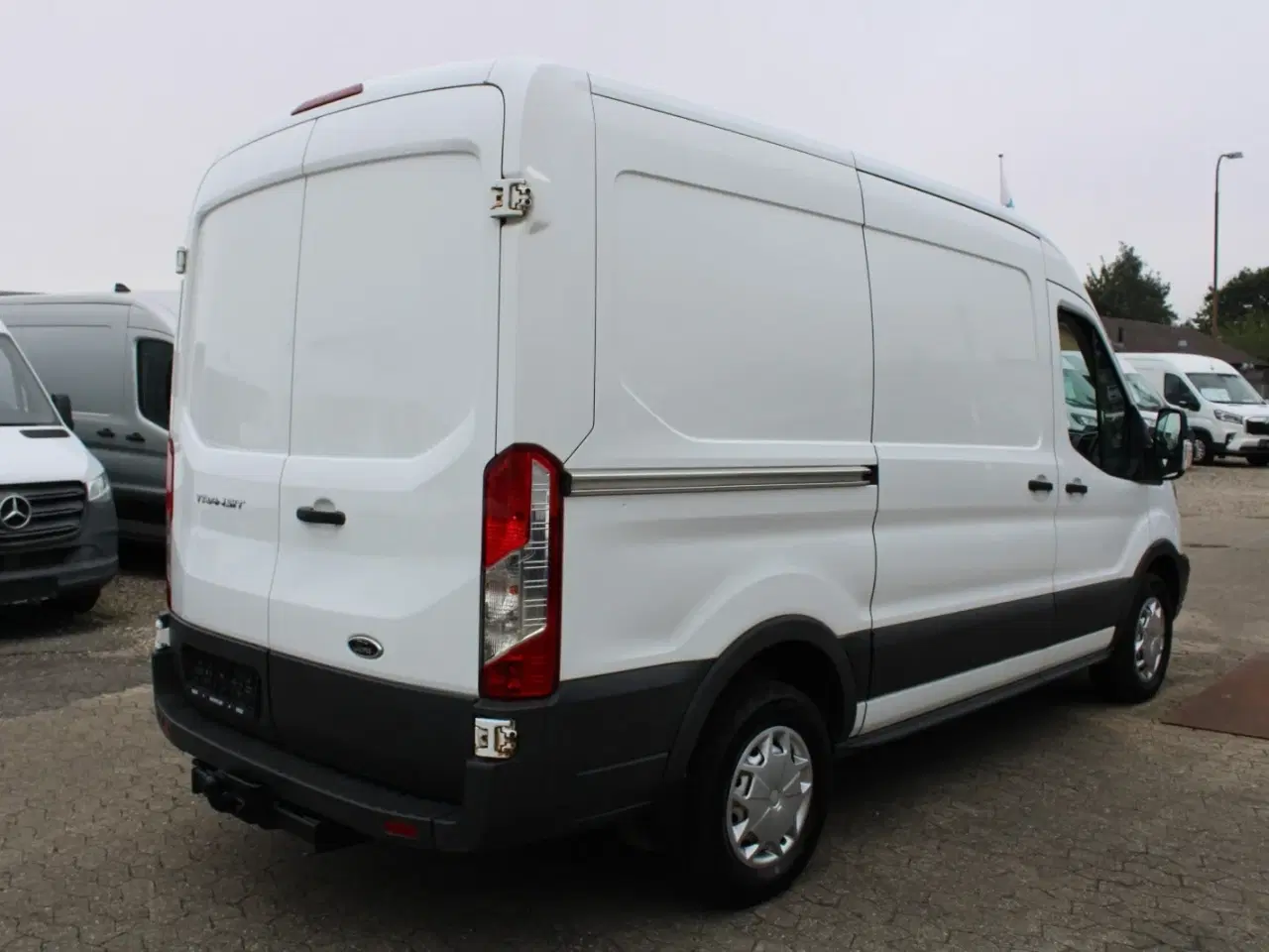 Billede 8 - Ford Transit 350 L2 Van 2,0 TDCi 130 Trend H2 FWD