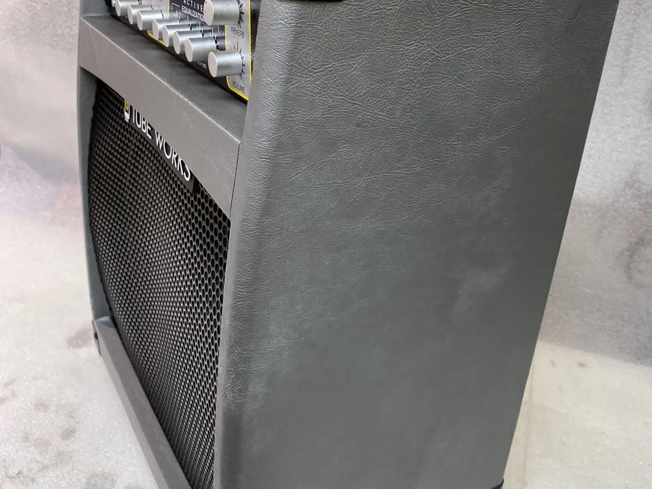 Billede 1 - 	Tube Works VA65 – kraftig 65W guitarcombo 