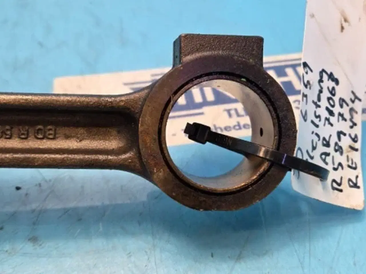 Billede 4 - John Deere 6359 Plejlstang AR71068