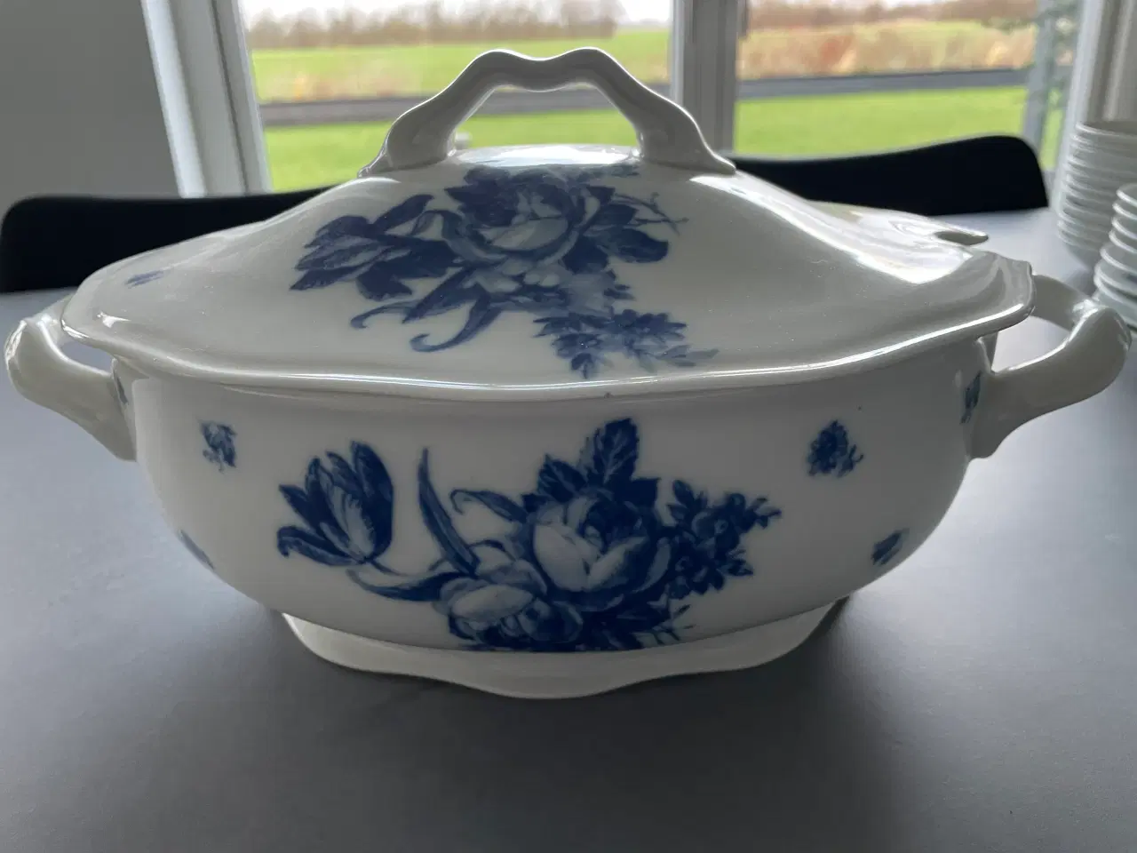 Billede 2 - Serveringsfade 3 stk og 1 terrin