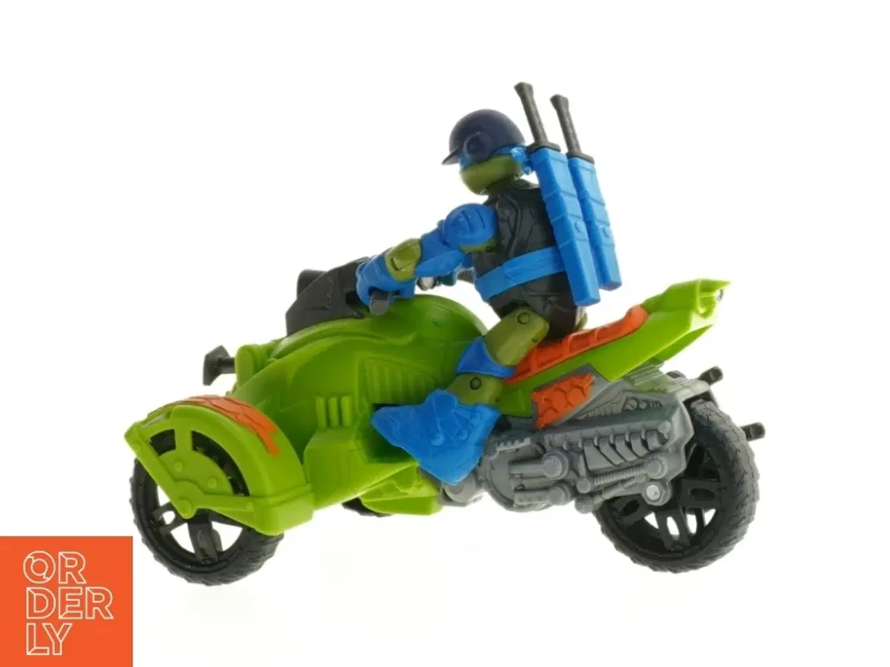 Billede 3 - Actionfigur med motorcykel fra Turtles (str. 19 x 12 x 14 cm)