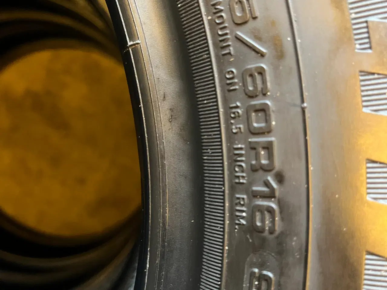 Billede 4 - Sommerdæk. 205-60-16 Goodyear.