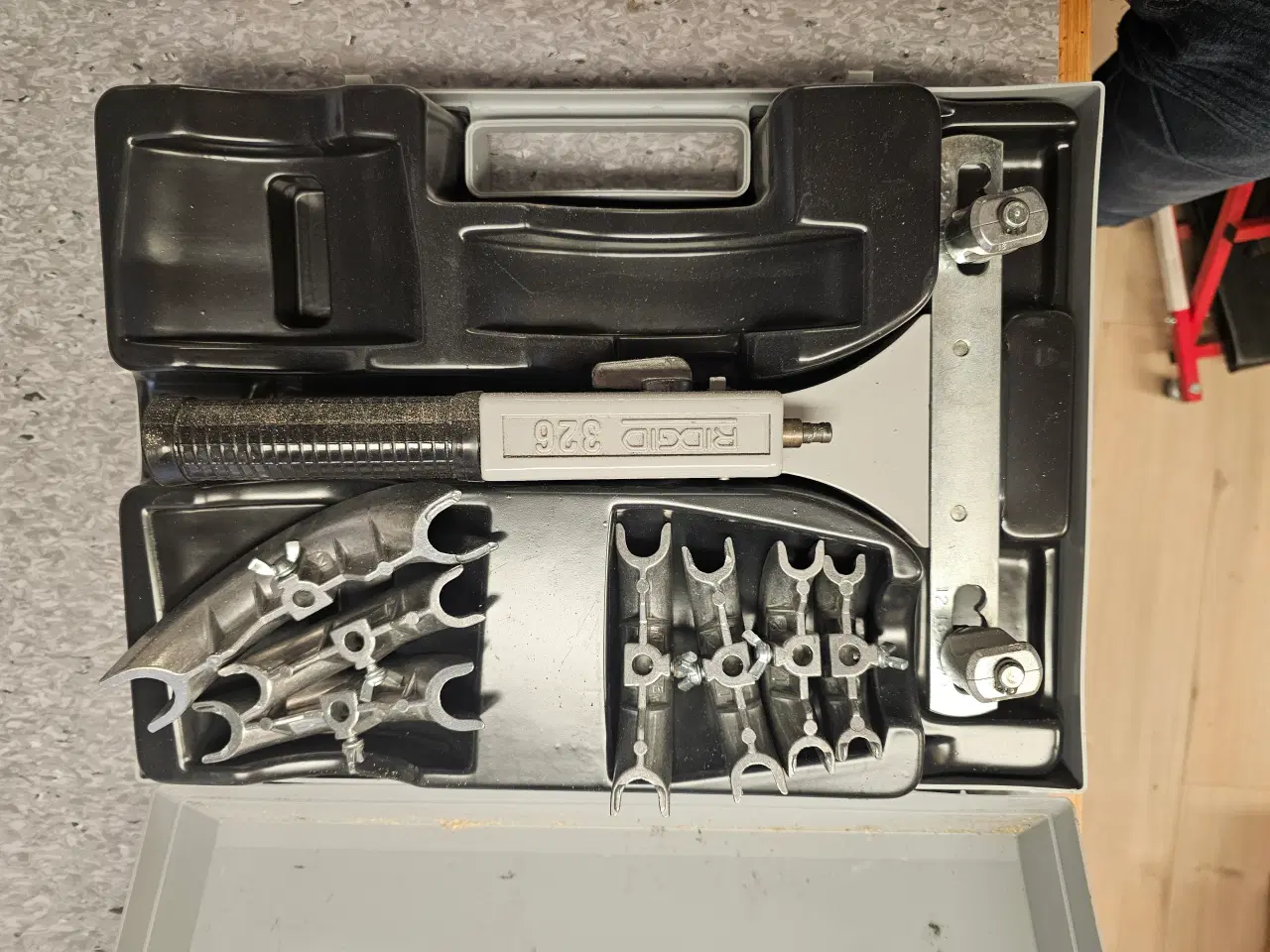 Billede 1 - Håndbukker Rør Ridgid 326