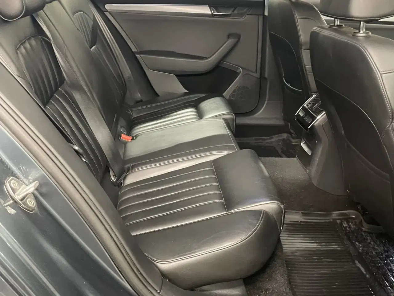 Billede 10 - Skoda Superb 2,0 TDi 150 Style Combi DSG