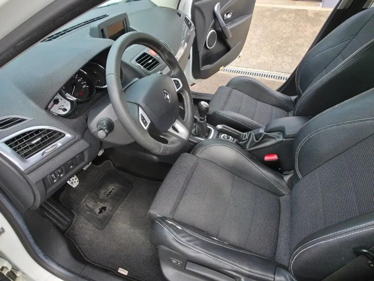 Billede 15 - Renault Megane III 1,9 dCi 130 Expression Sport Tourer