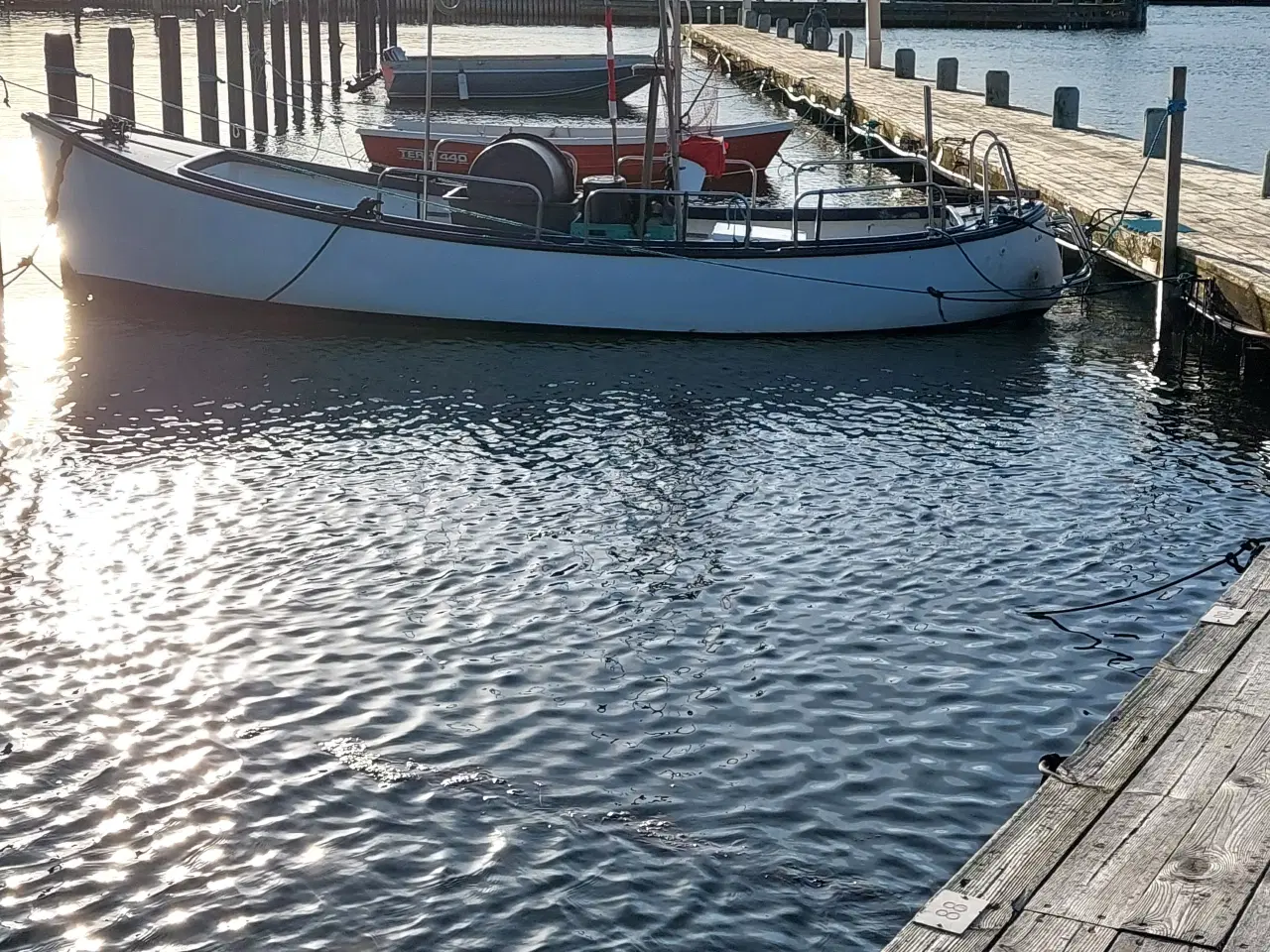 Billede 1 - Fårborg Damjolle 20"