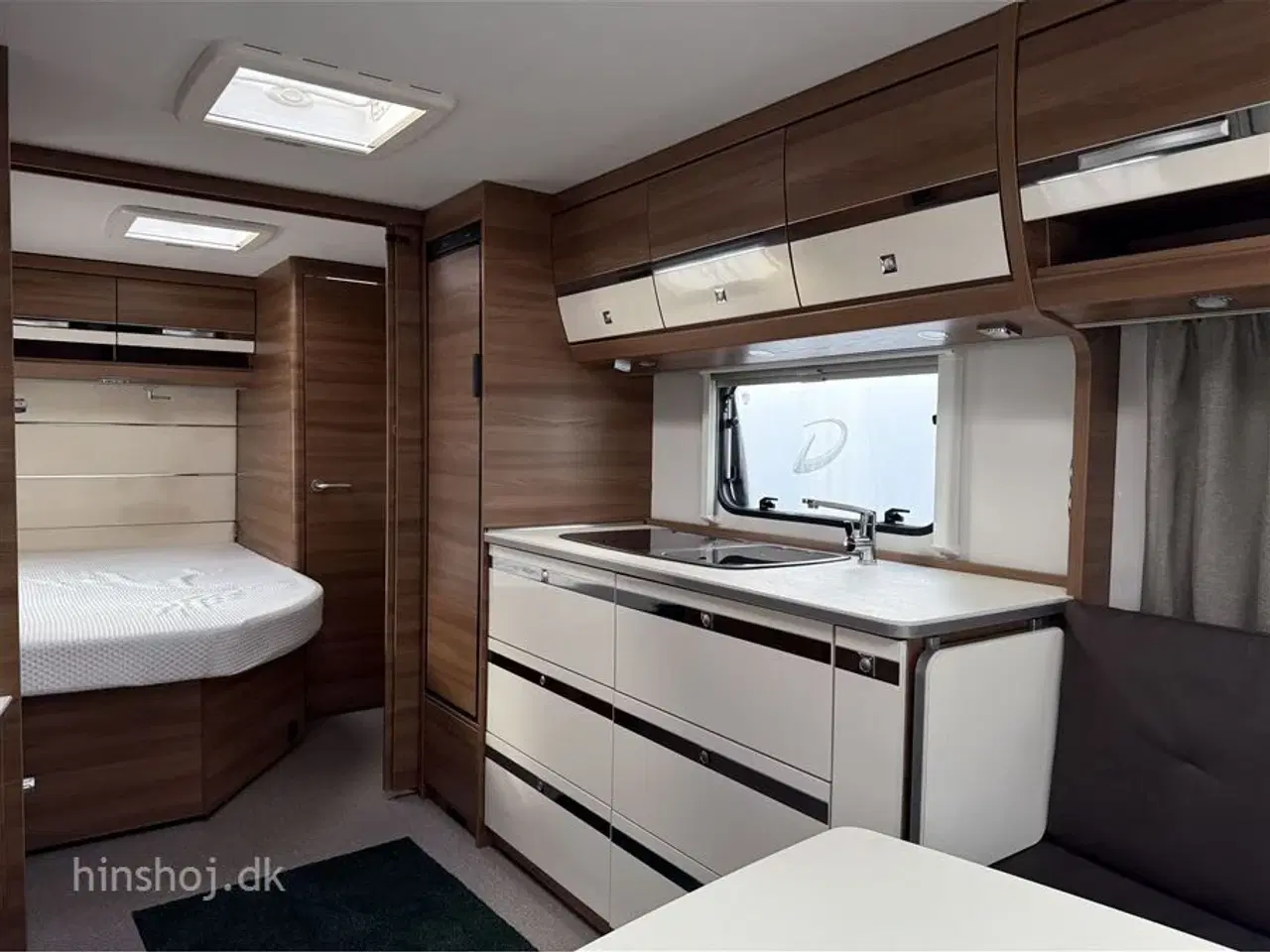 Billede 3 - 2017 - Dethleffs Nomad Snow 590 RF   Dejlig vogn med rundsidegruppe og fransk dobbeltseng fra Hinshøj Caravan A/S