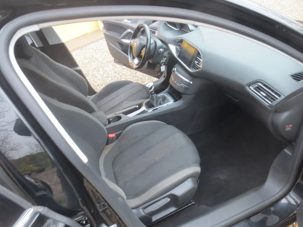 Billede 13 - Peugeot 308 1.6 Blue HDi Årg 2015 Nysynet