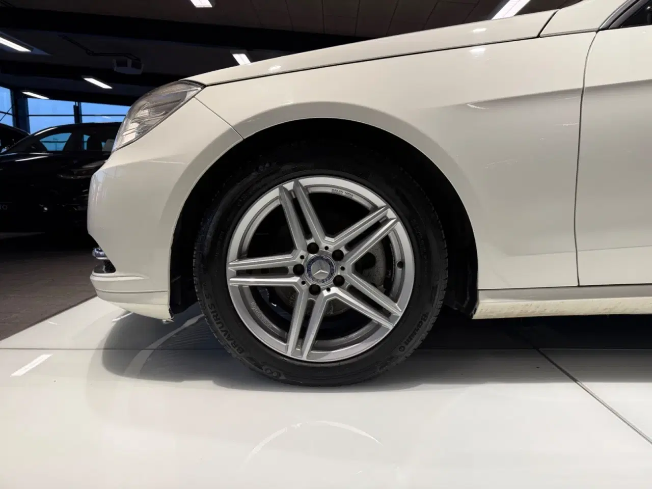 Billede 12 - Mercedes E200 2,2 CDi aut. BE