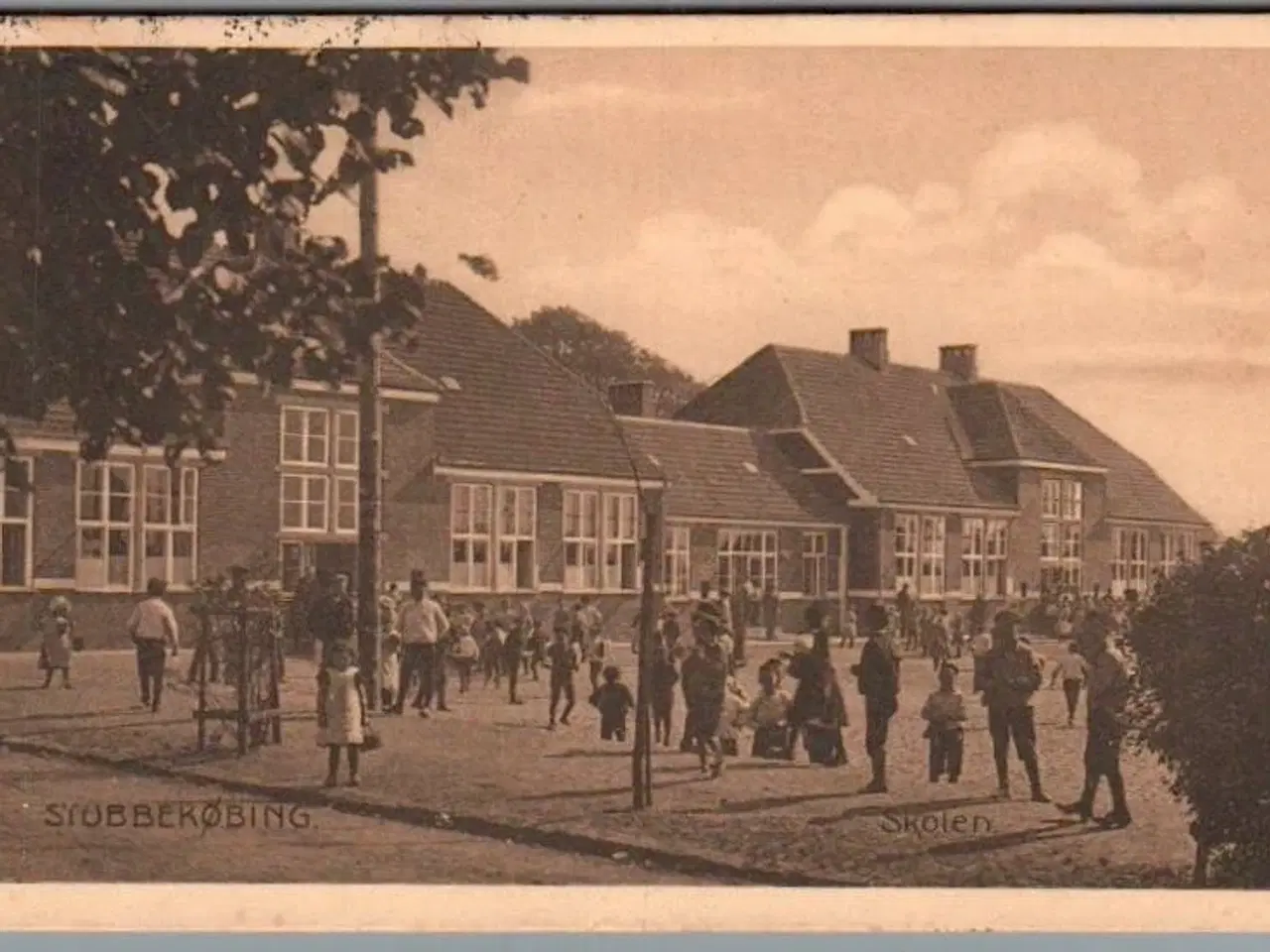 Billede 1 - Stubbekøbing - Skolen - Postkort - Brugt