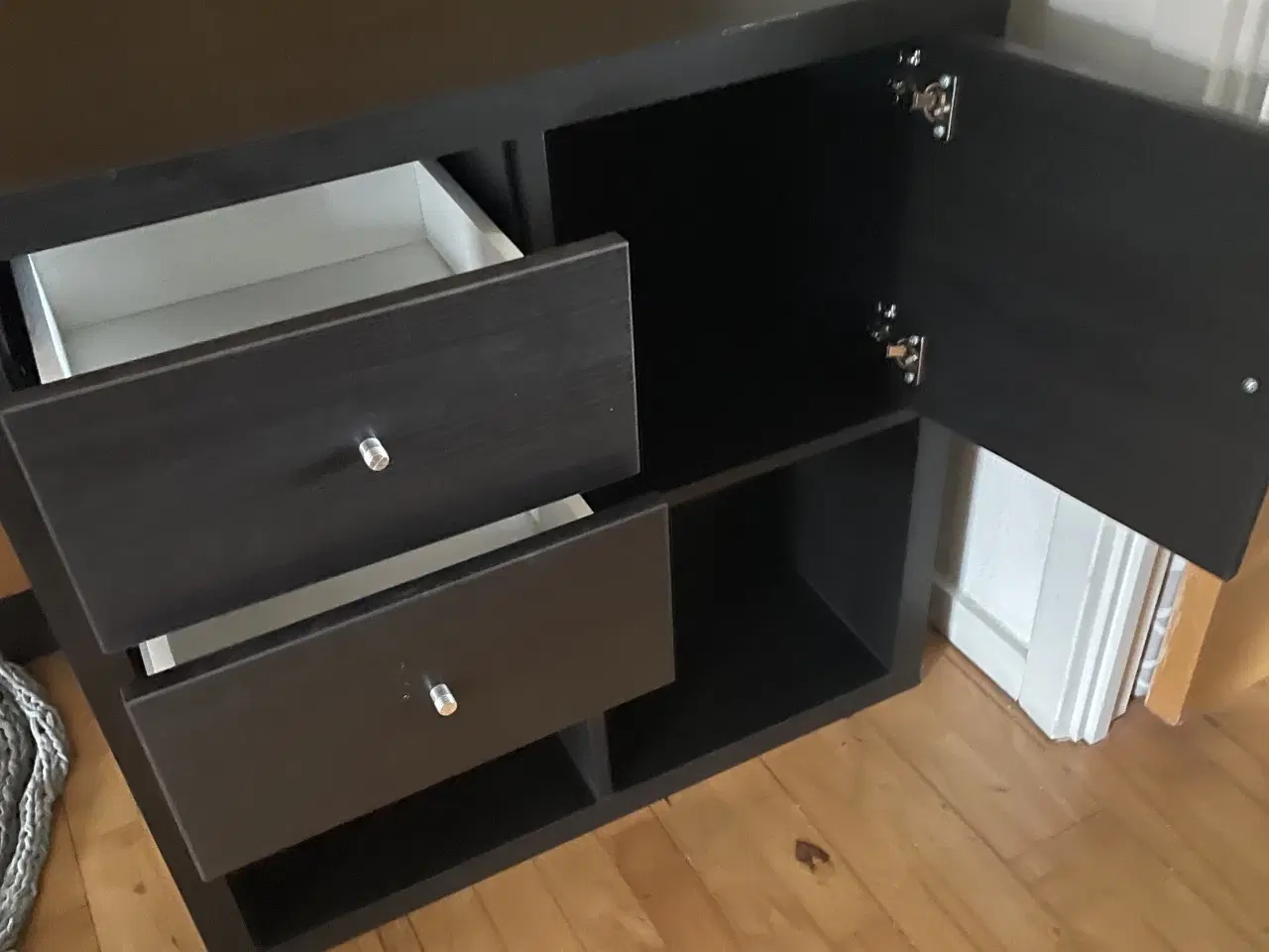 Billede 2 - Sort Rumdeler 