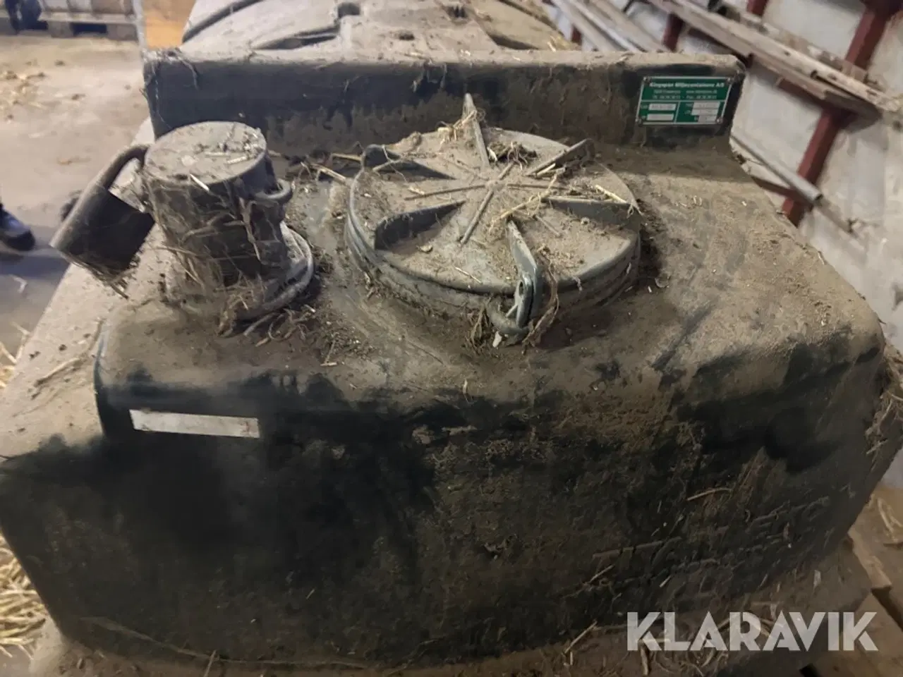 Billede 8 - Olietank Kingspan R1225