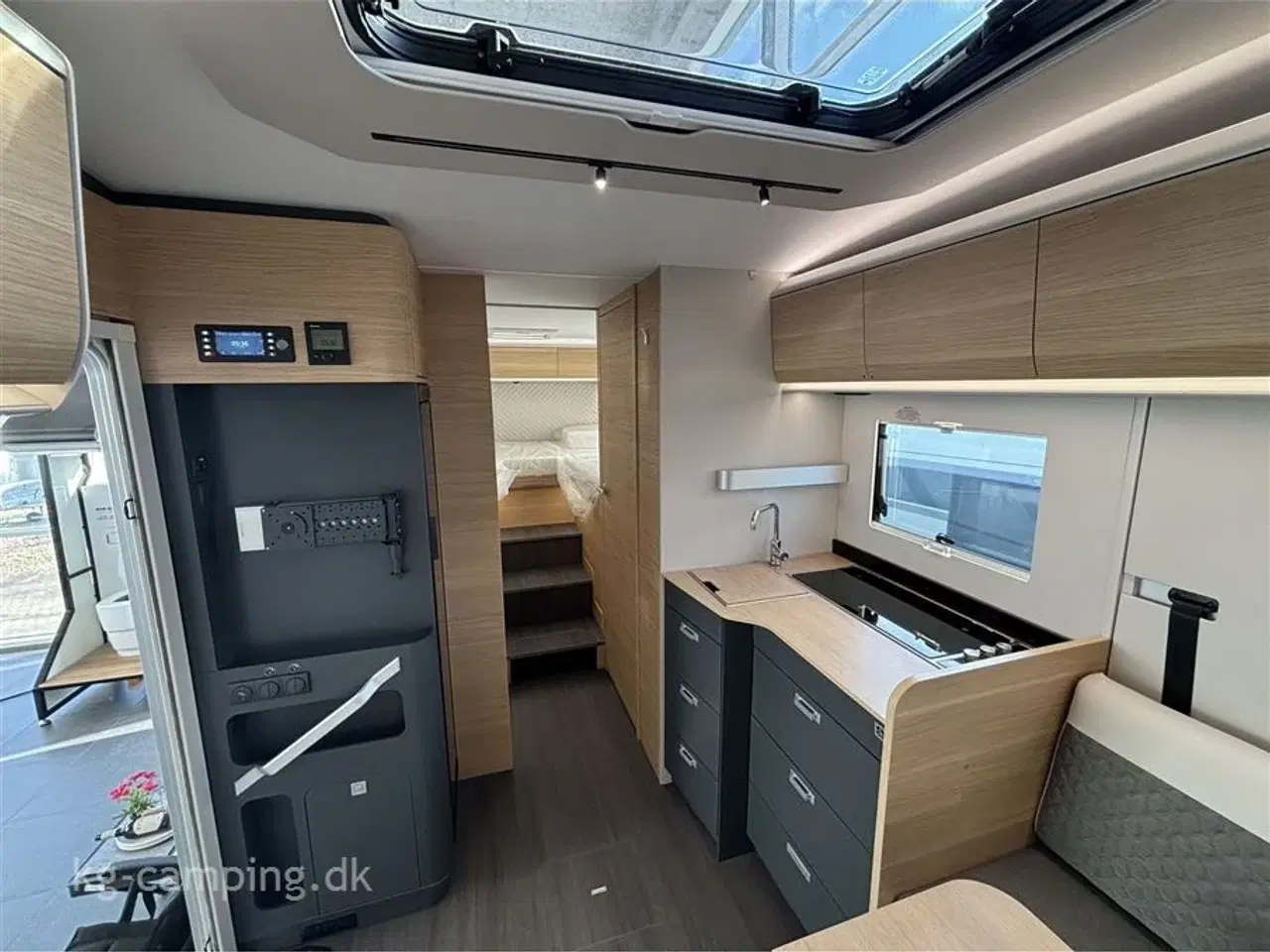 Billede 5 - 2026 - Adria Coral 670 DL   ADRIA CORAL 670 DL - 60 ÅRS JUBILÆUMS MODEL