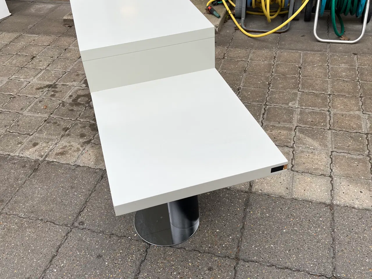 Billede 1 - B og O TV BORD ELLER TIL ANLÆG.