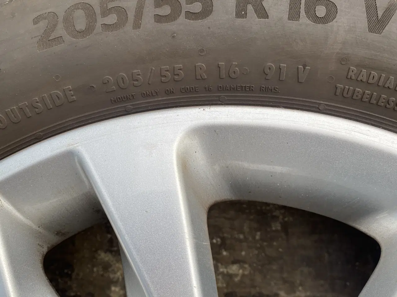 Billede 2 - Sommerdæk på alufælge