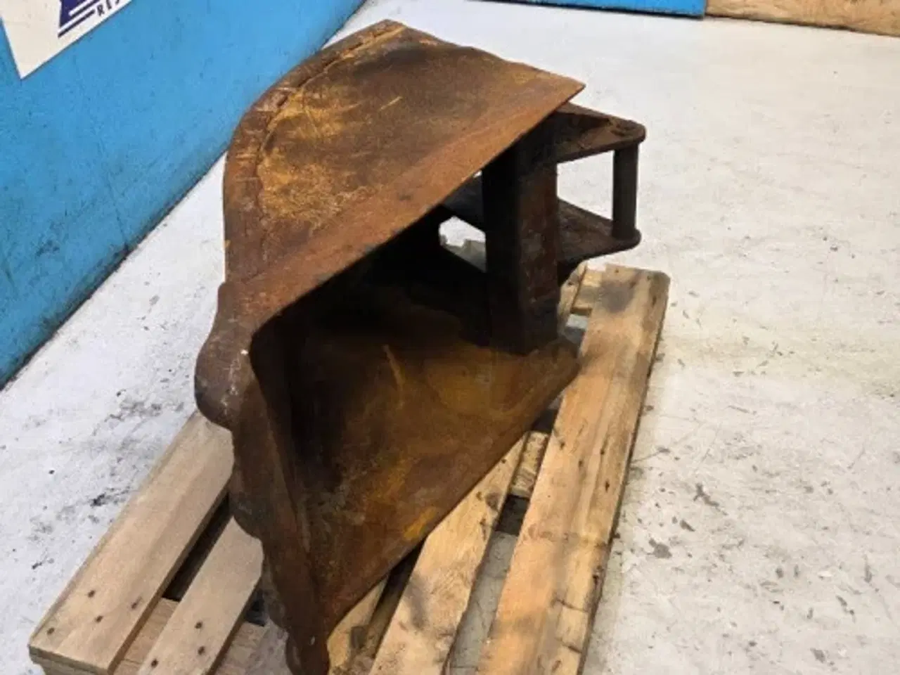 Billede 15 - New Holland LB110 Skovl 85801415