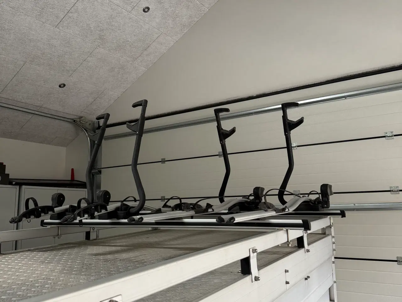 Billede 2 - Lukket trailer