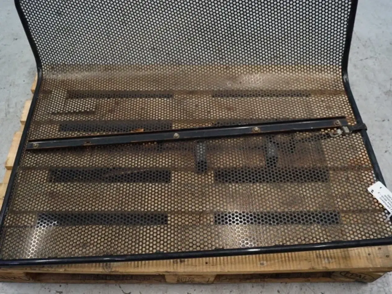 Billede 10 - Case 8010 Afskærmning 87510550