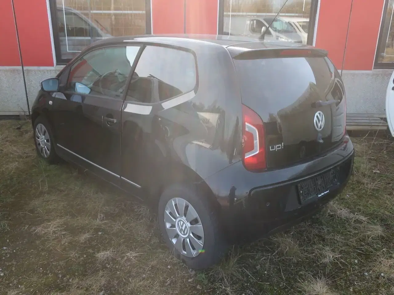 Billede 4 - Personbil VOLKSWAGEN UP! 1.0 (momsfri)