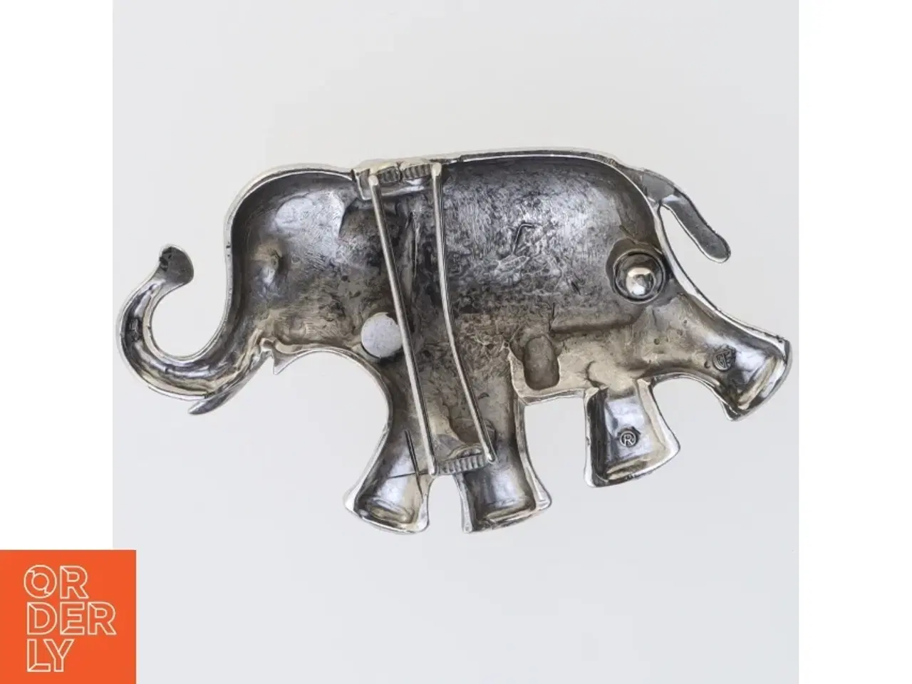 Billede 4 - Sølvfarvet Elefant broche (str. 11,5 cm)