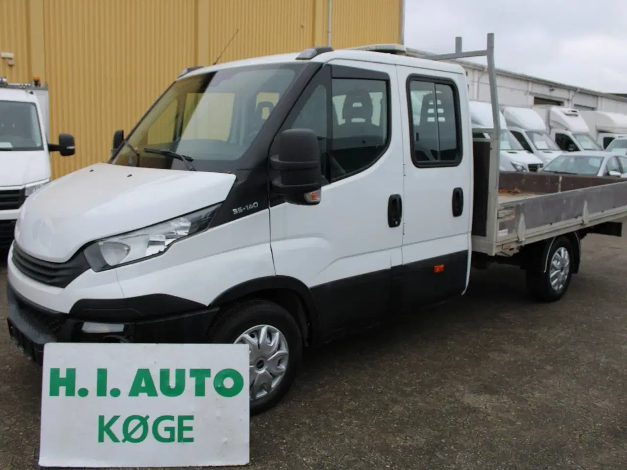 Billede 1 - Iveco Daily 2,3 35S14 Mandskabsvogn m/lad