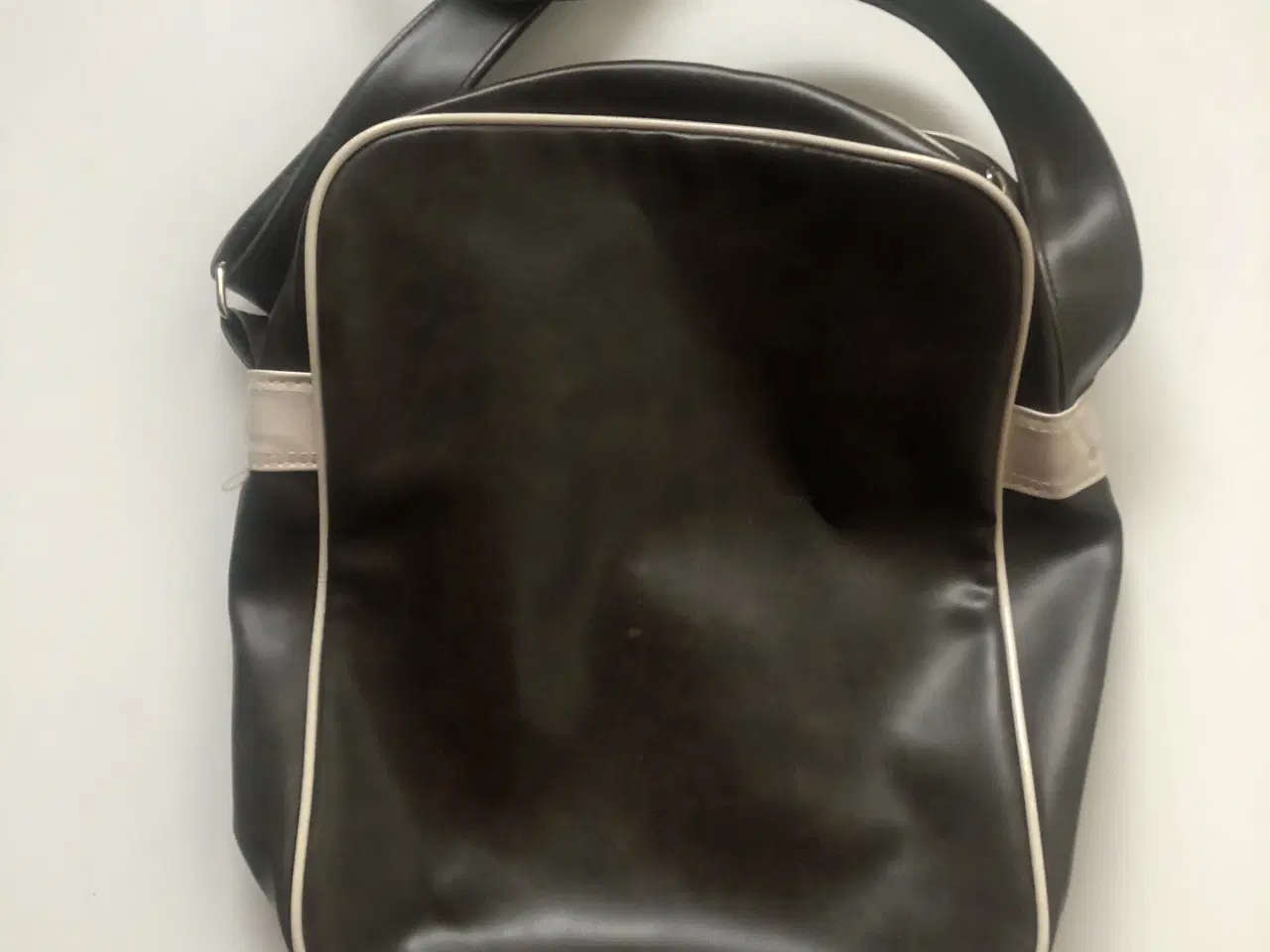 Billede 2 - Vespa skuldertaske