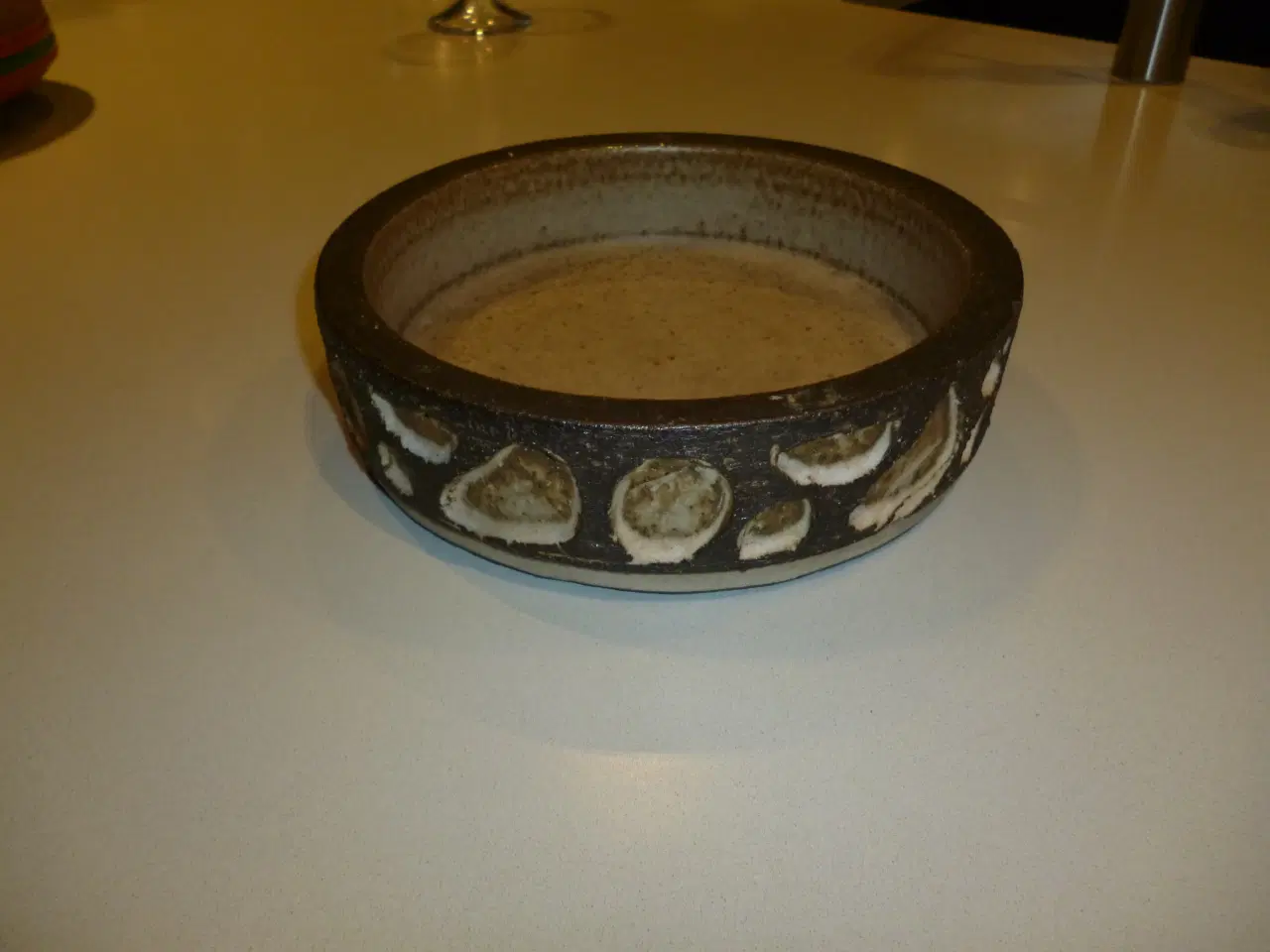 Billede 1 - Keramik fad sælges.