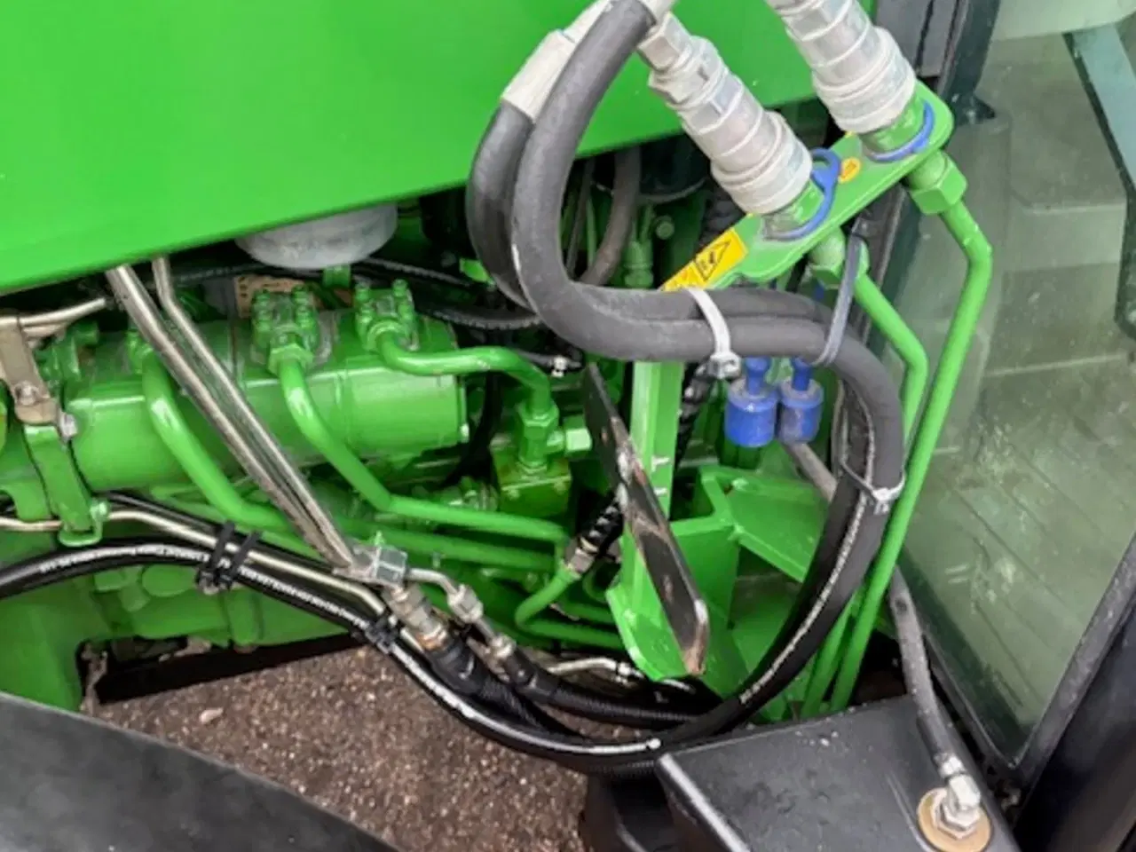 Billede 14 - John Deere 5105GF FRONTLIFT. HJUL MED GRÆSDÆK MEDFØLGER