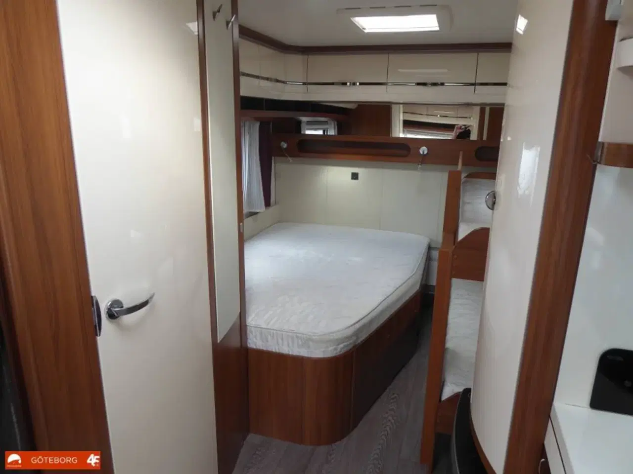 Billede 5 - Hobby 560 LU Excellent