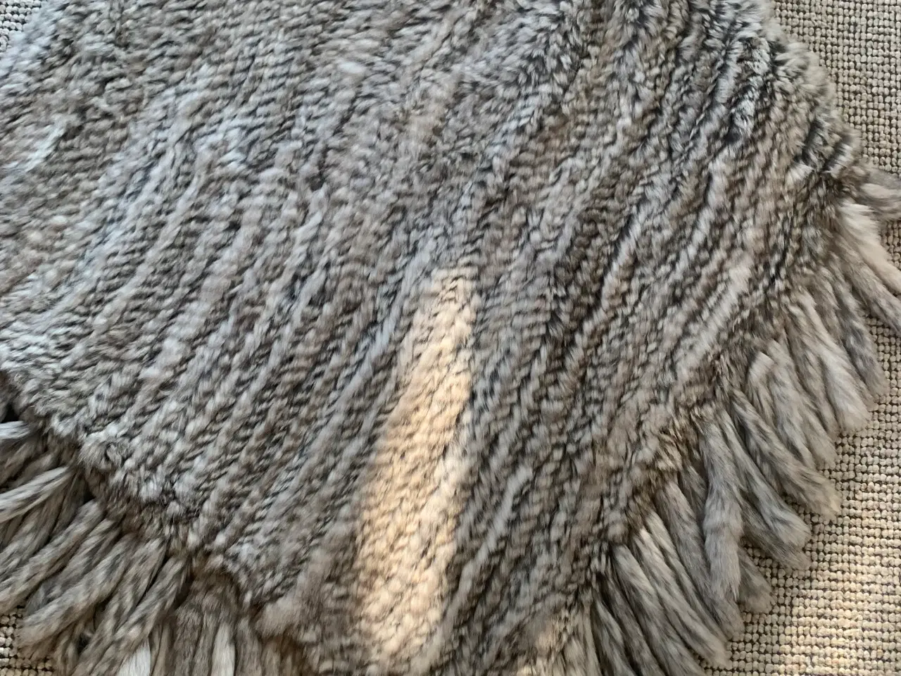 Billede 5 - Poncho onesize i kaninpels 