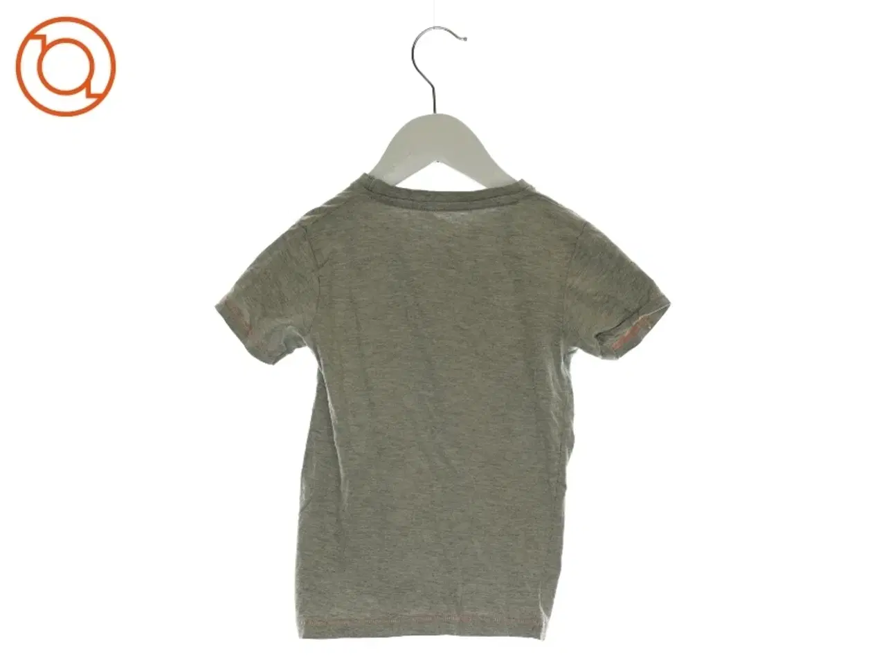 Billede 2 - T shirt med motiv (str. 4-6 år)